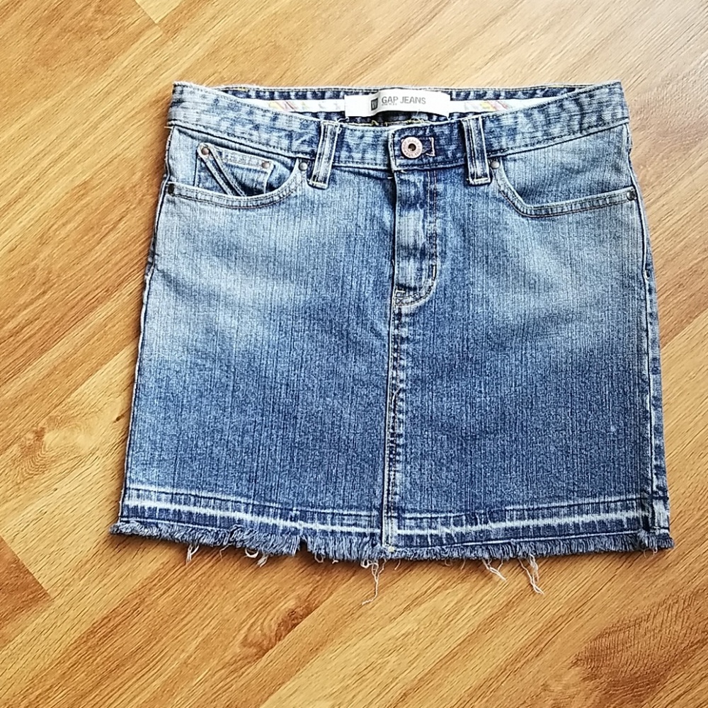 Gap Frayed Hem Denim Miniskirt